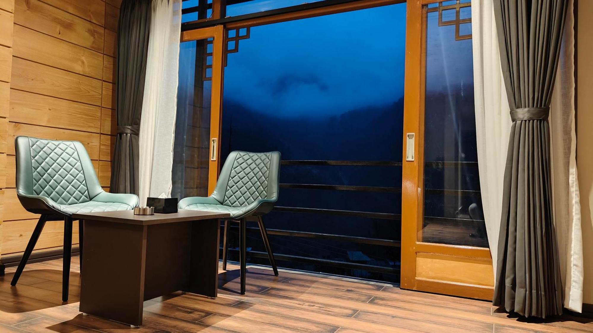 Mount Bayul Shangri-La Resort Lachung Exteriér fotografie