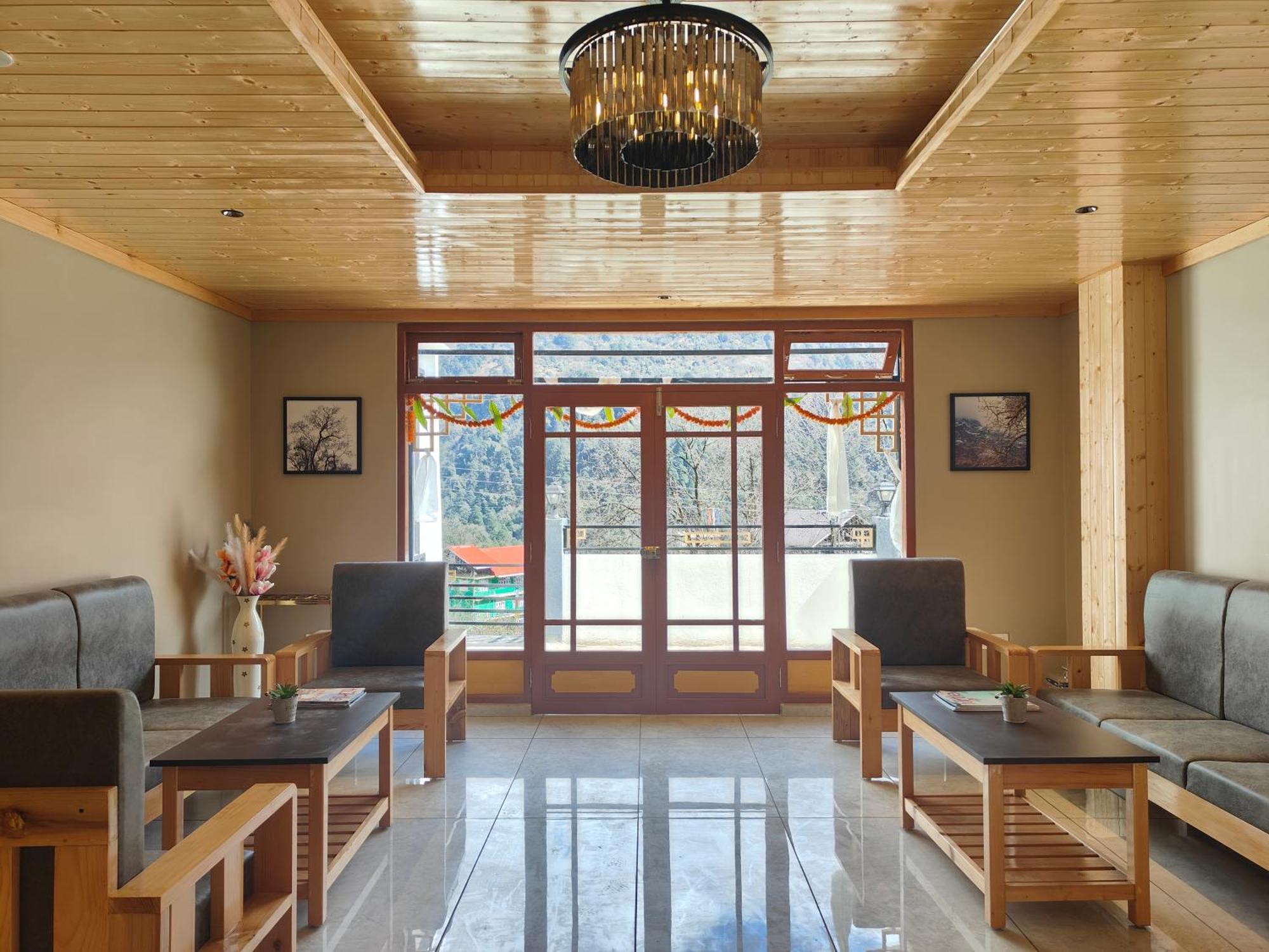 Mount Bayul Shangri-La Resort Lachung Exteriér fotografie